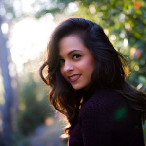 Meet your Posher, Bibz